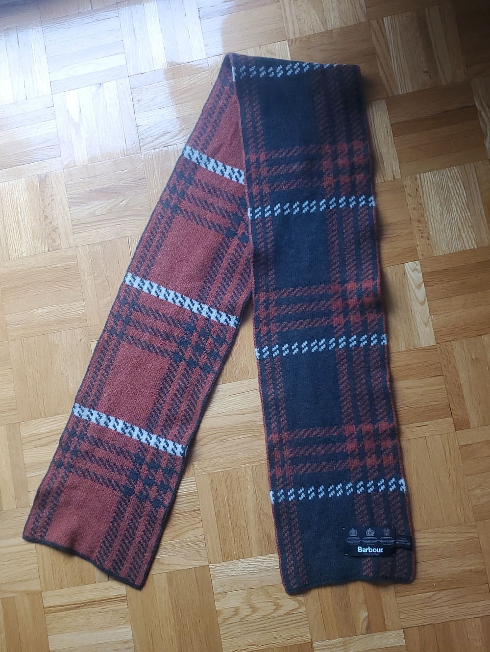Barbour 100% Lambswool Wool Houndstooth Tartan Plaid Check Scarf